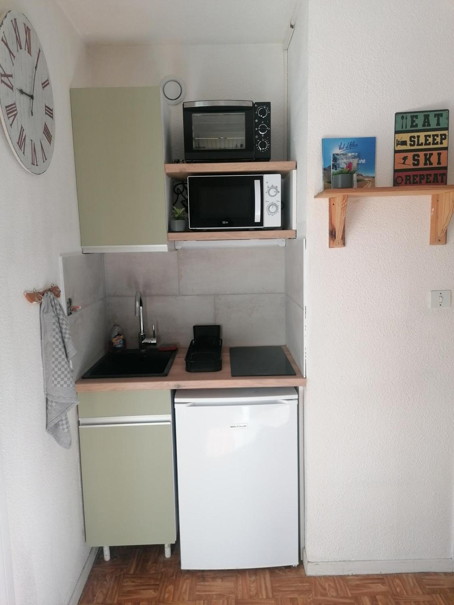 Appartement Avec Grande Terrasse Allos Exteriör bild